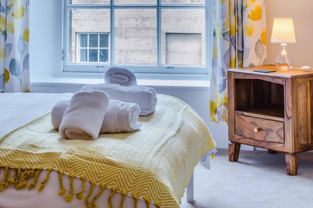 Joivy Stylish Apt In Trendy New Town Location Edinburgh Exterior foto