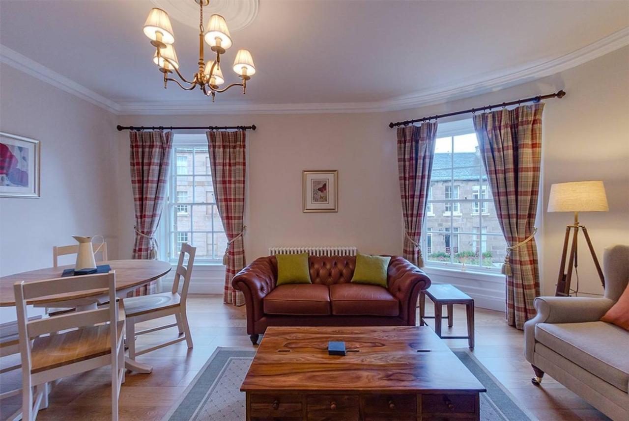 Joivy Stylish Apt In Trendy New Town Location Edinburgh Exterior foto